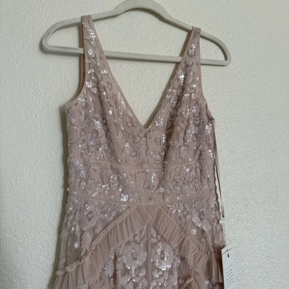 MAC DUGGAL | SEQUINED SCALLOP RUFFLE TIERED V NECK GOWN #9162 - Picture 7 of 16